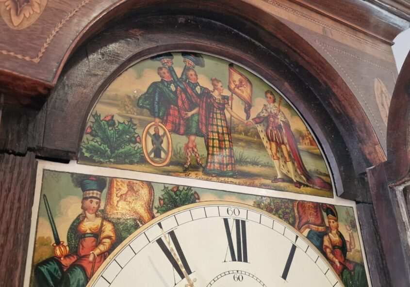 autopost antique clock shop gloucester 27